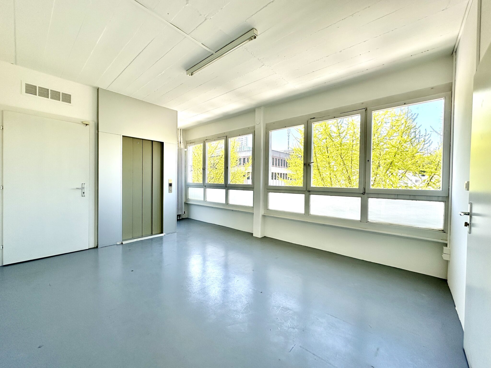Local administratif à louer – 180 m² – PAV – Gravière 8 – Genève-Plainpalais