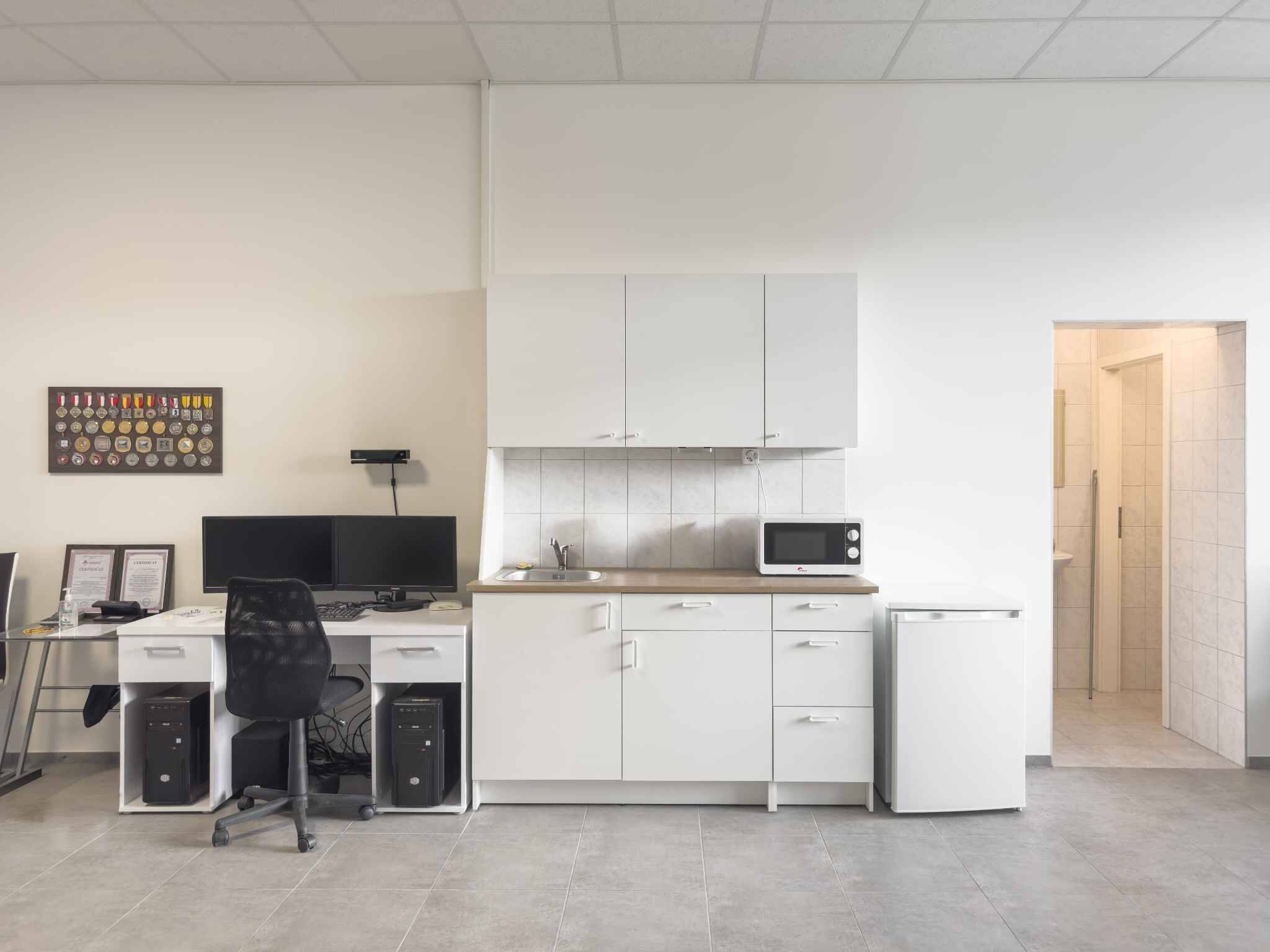 Local administratif à louer – 125 m² – ZIBAY – Maison-Carrée 30 – Satigny