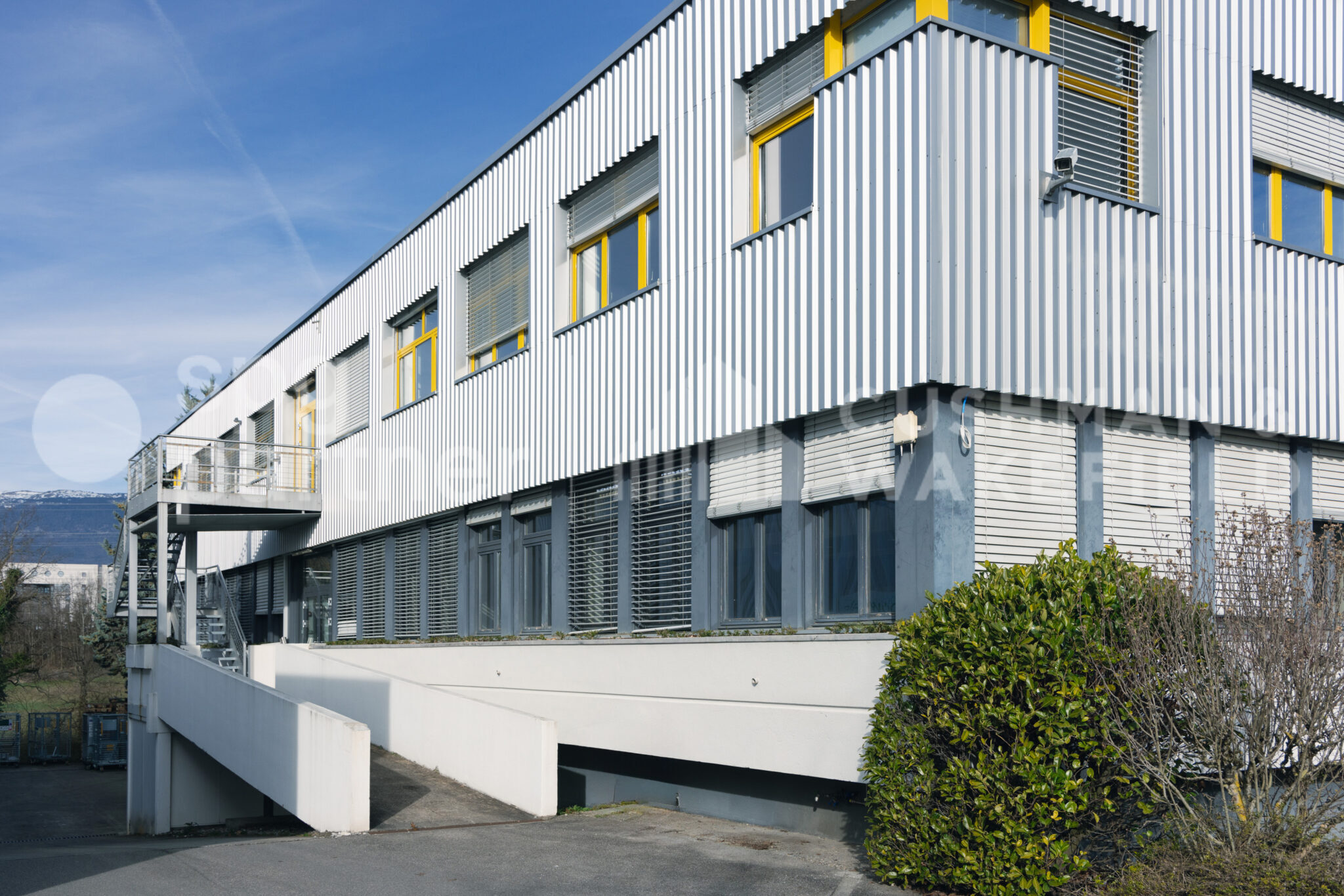 Local administratif à louer – 2800 m² – ZIMEYSA – Veyrot 11 – Meyrin