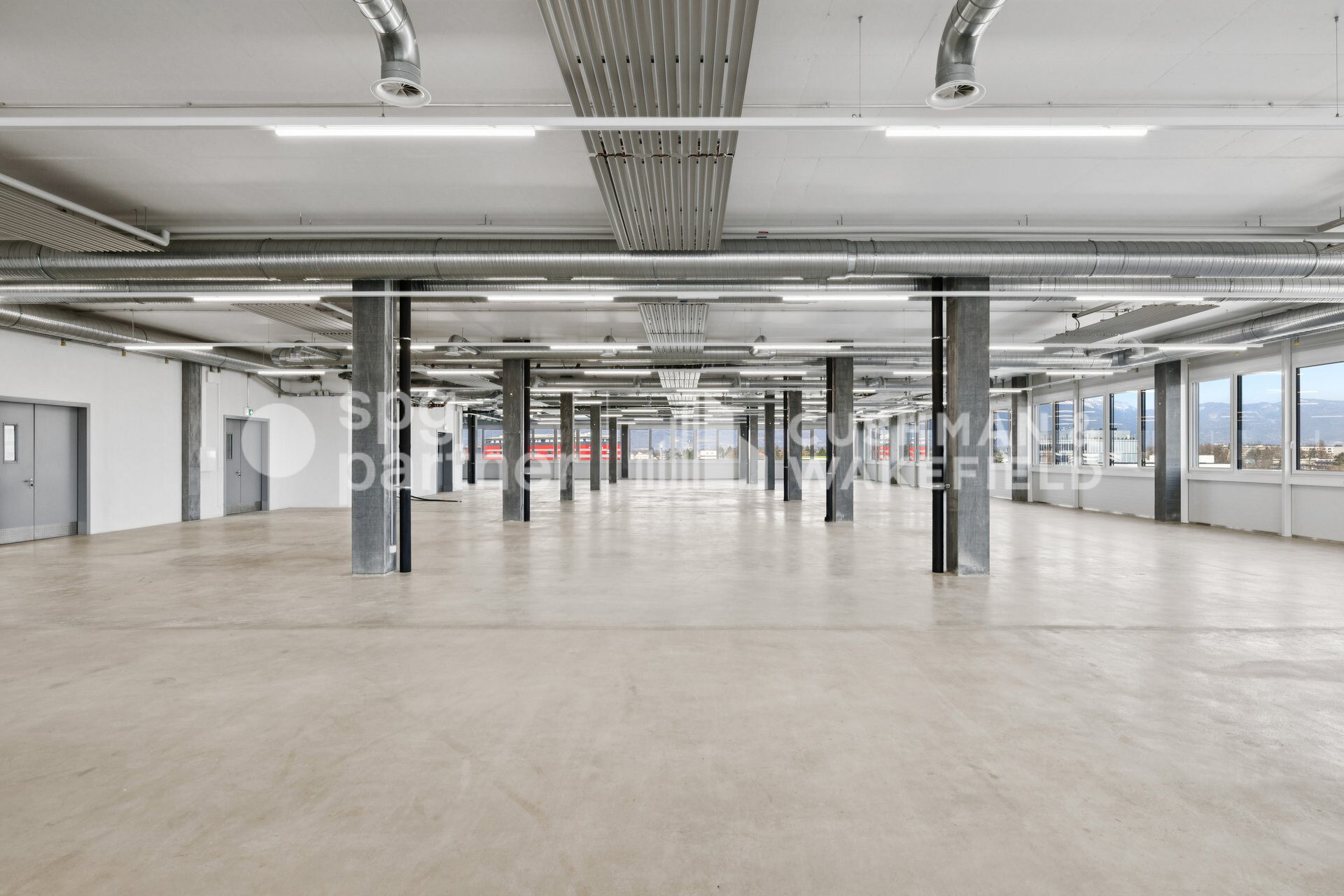 Atelier à louer – 1500 m² – ZIMOGA – Emeraude 10 – Vernier