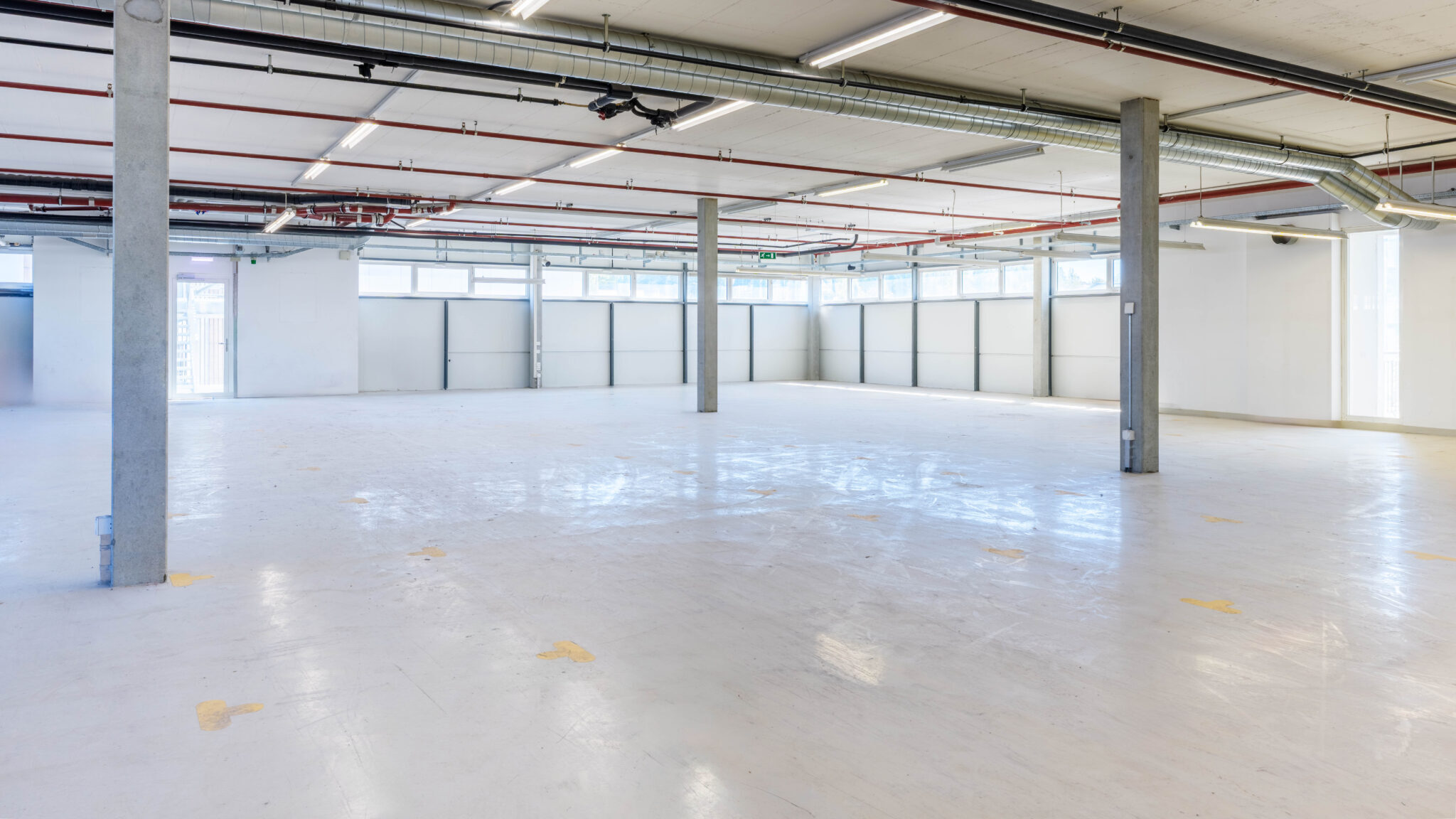 Atelier à louer – 1029 m² – ZIPLO – Galaise 12 – Plan-Les-Ouates