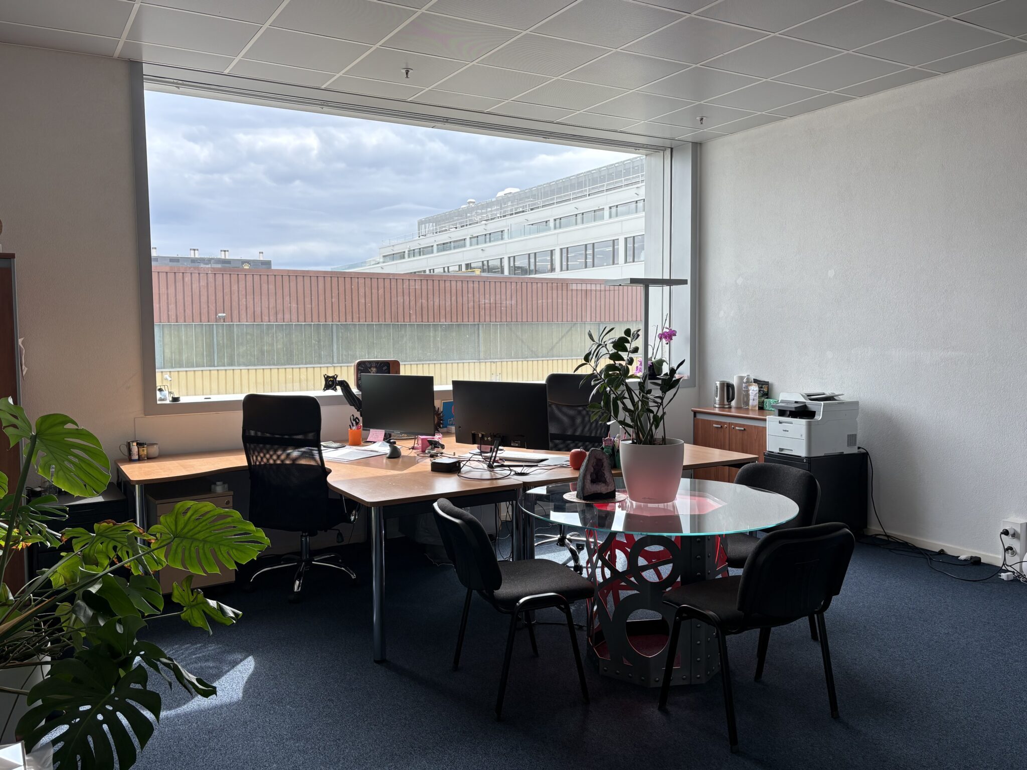 Local administratif à louer – 50.95 m² – ZIPLO – Pré-Fleuri 3 – Plan-Les-Ouates